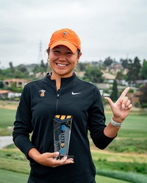 Image post by @cowgirlgolf on Instagram