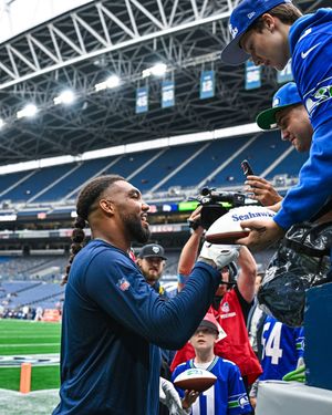 Image post by @12s on Twitter
