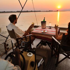 Image post by @chiawasafaris on Instagram