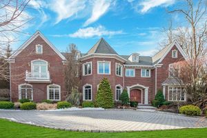 Image post by @christiesrealestate on Instagram