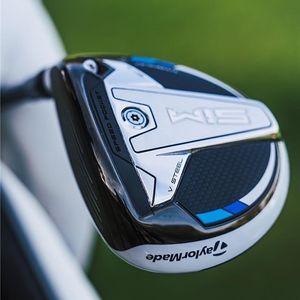 Image post by @taylormade_golf_japan on Instagram