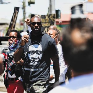 Image post by @terrellowens on Instagram