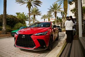 Image post by @Lexus on Twitter