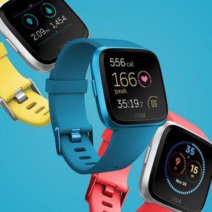 Image post by @fitbit on Instagram