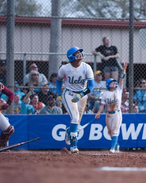 Image post by @uclasoftball on Instagram