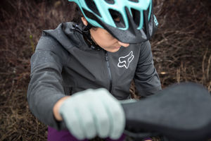 Image post by @foxmtb on Instagram