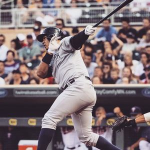 Image post by @bronxpinstripes on Instagram