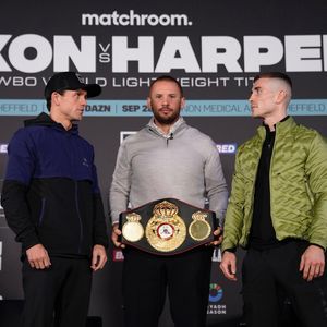 Image post by @MatchroomBoxing on Twitter