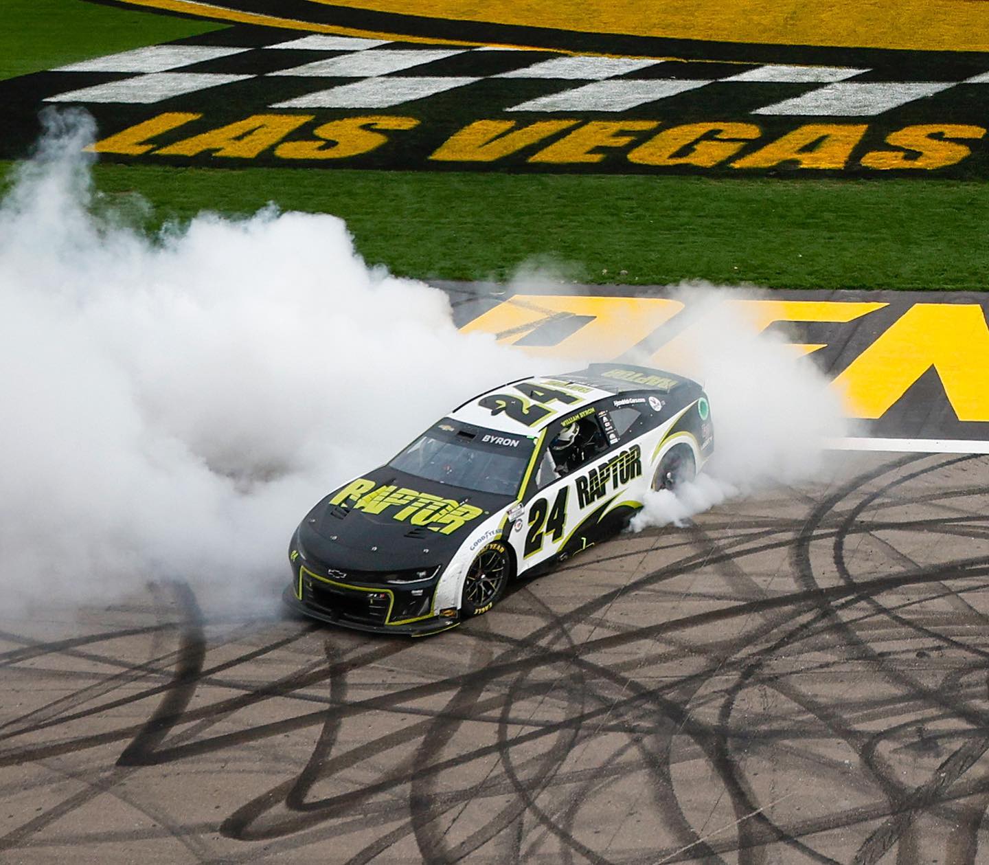 Image post by @axaltaracing on Instagram