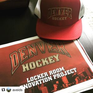 Image post by @du_hockey on Instagram