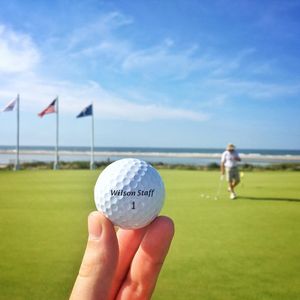 Image post by @wilsongolf on Instagram