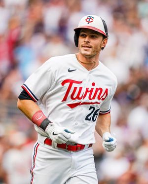 Image post by @twins on Instagram