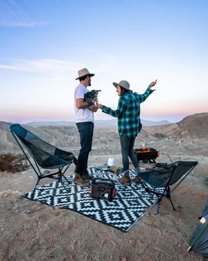 Image post by @squirrelmusttravel on Instagram