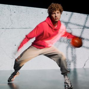 Image post by @underarmour on Instagram