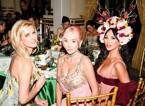 Image post by @dorothywang on Instagram