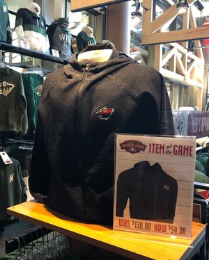 Image post by @thehockeylodge on Instagram