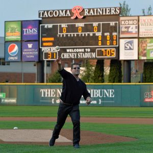 Image post by @tacomarainiers on Instagram