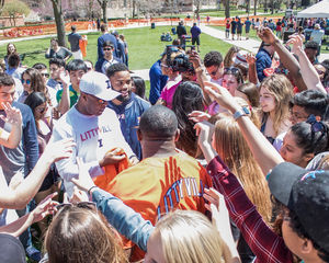 Image post by @illinifootball on Instagram