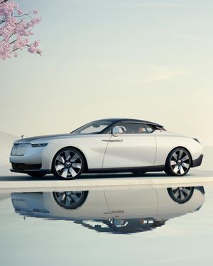 Image post by @rollsroycecars on Instagram