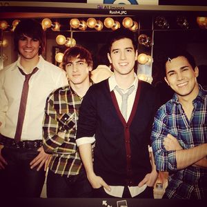 Image post by @therealcarlospena on Instagram