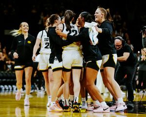 Image post by @IowaWBB on Twitter
