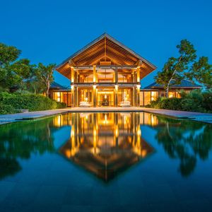 Image post by @christiesrealestate on Instagram