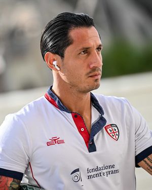 Image post by @cagliaricalcio on Instagram