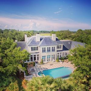Image post by @christiesrealestate on Instagram