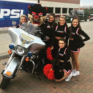 Image post by @gobearcatscheer on Instagram