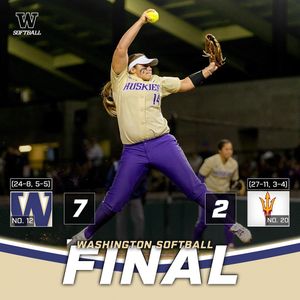 Image post by @uwsoftball on Instagram