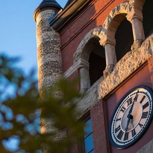 Image post by @uofnh on Instagram