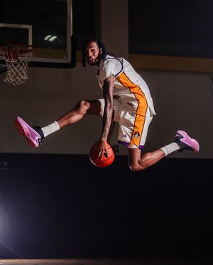 Image post by @ecubasketball on Instagram