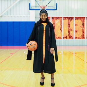 Image post by @cusewbb on Instagram