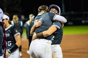 Image post by @UCF_Softball on Twitter