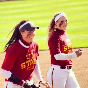 Image post by @iowastatesoftball on Instagram