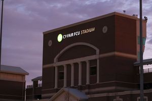 Image post by @WrestlingJesuit on Twitter