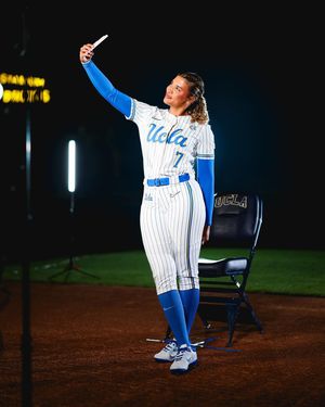 Image post by @uclasoftball on Instagram