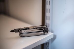 Image post by @leathermantools on Instagram