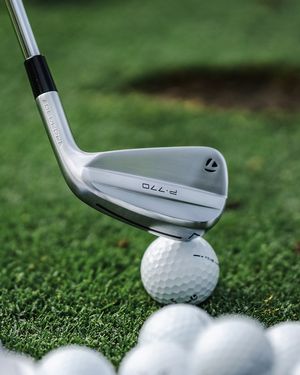 Image post by @taylormade_golf_japan on Instagram