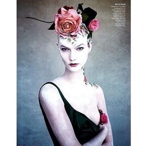 Image post by @karliekloss on Instagram