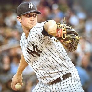 Image post by @bronxpinstripes on Instagram