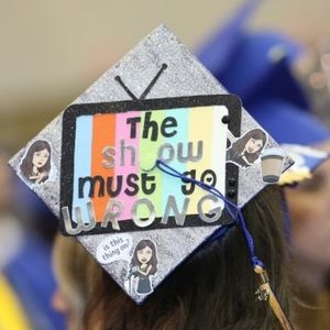 Image post by @hofstrau on Instagram