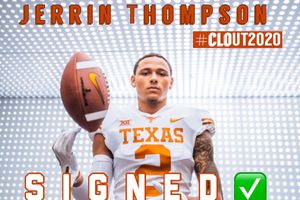 Image post by @texasfootballnation on Instagram