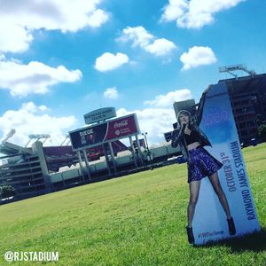 Image post by @rjstadium on Instagram