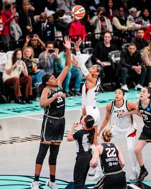 Image post by @shotbysbd on Instagram