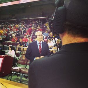Image post by @uscwomensvolley on Instagram