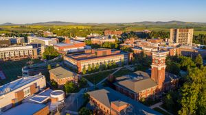 Image post by @wsupullman on Instagram