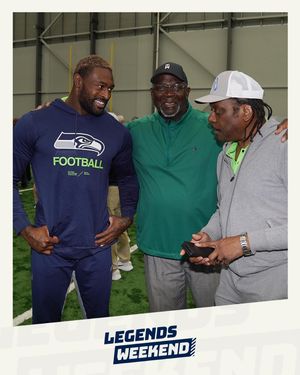Image post by @seahawkslegends on Instagram