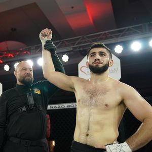Image post by @upnextfighting on Instagram