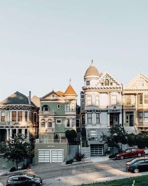 Image post by @oliver.space on Instagram